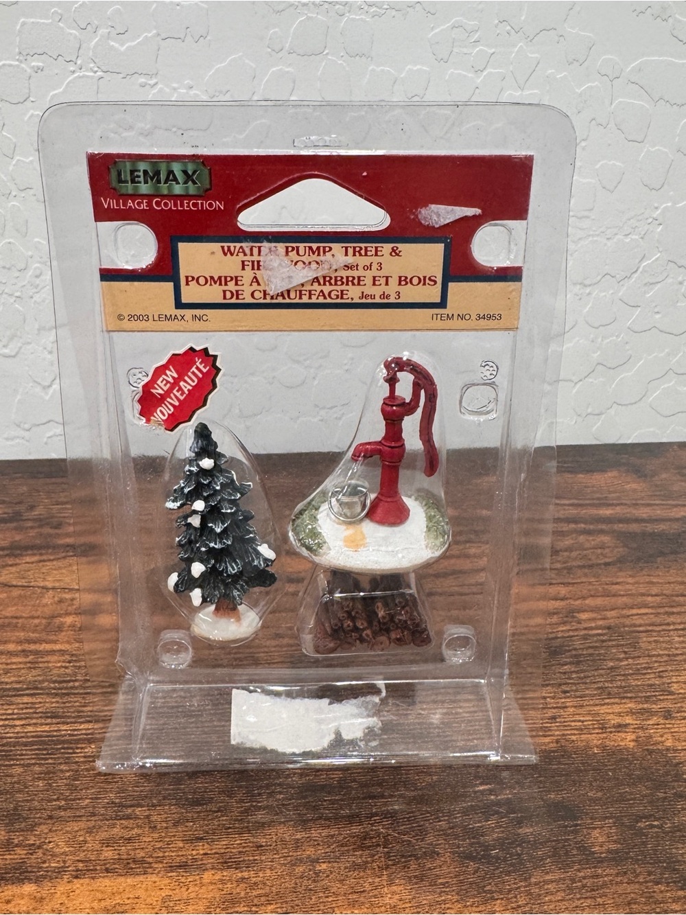 Lemax Village Collection Red Water Pump Tree Firewood Set Christmas Holiday New